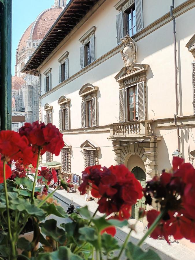 Duomo Suites Florence Exterior photo